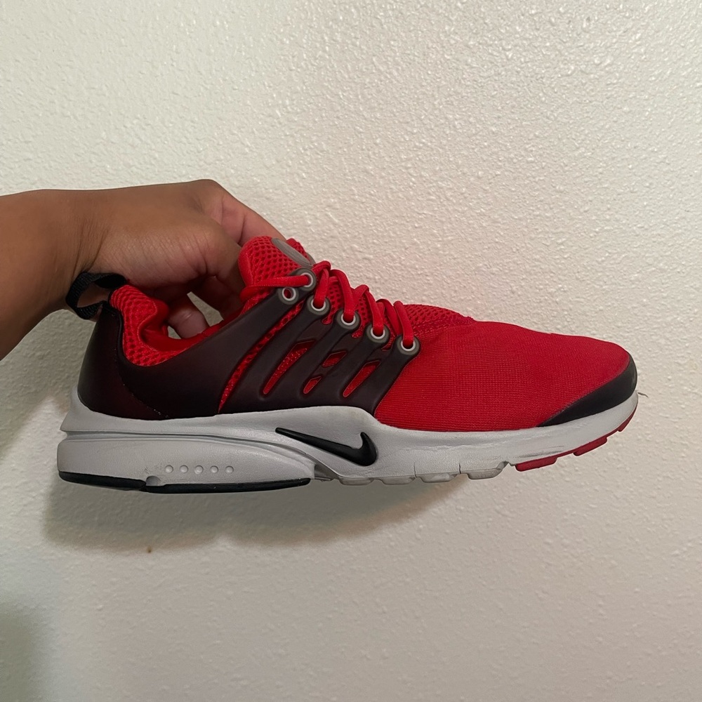 Nike Presto Red